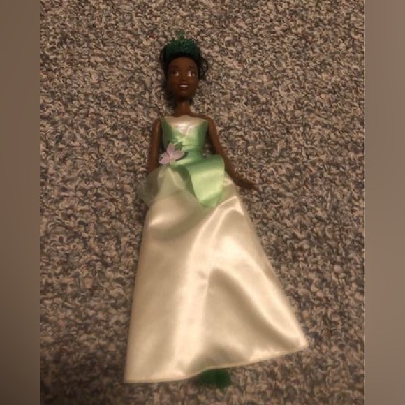 Full Set of Like New Disney Princess Barbie Dolls - Picture 3 of 10